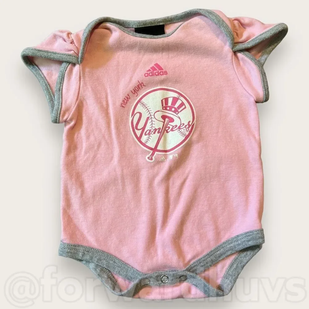 Bundle Sale 3 for $15 | Adidas MLB NY Yankee Romper| 3/6 Months
